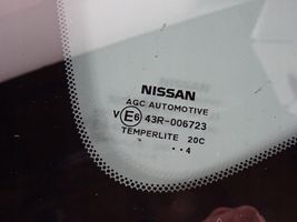 Nissan Note (E12) Takasivuikkuna/-lasi 