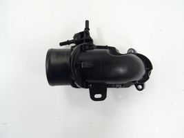 Nissan Qashqai J12 Rura / Wąż dolotowy powietrza turbiny 165764620R