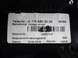 Mercedes-Benz B W246 W242 Keskikonsoli A1766802000