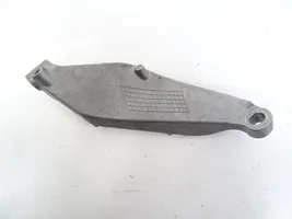 Nissan Qashqai Support de générateur / alternateur 117119218R