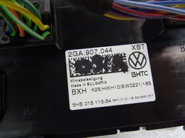 Volkswagen T-Roc Panel klimatyzacji 2GA907044