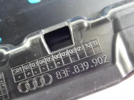 Audi Q3 F3 Beplankung Türleiste Zierleiste hinten 