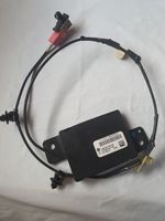 Chrysler 300C Amplificateur d'antenne P68067532AE