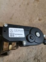 Mercedes-Benz GL X164 Tuuletus/lasimekanismi A1648601014