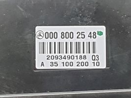Mercedes-Benz GL X164 Centrālās atslēgas vakuumsūknis A2118000035