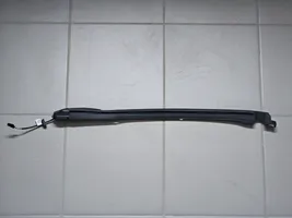 Chrysler Town & Country V Trunk rubber seal (body) 68078772
