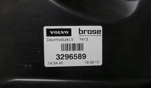 Volvo XC70 Priekinis viršutinis vyris 