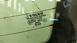 Volvo S60 Pare-brise vitre arrière 