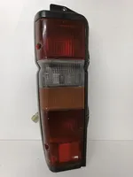 Toyota Hiace (H50, H60, H70) Lampy tylnej klapy bagażnika 