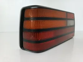 Ford Orion Lampy tylnej klapy bagażnika 