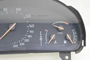 Saab 9-5 Geschwindigkeitsmesser Cockpit 