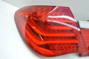 BMW 7 F01 F02 F03 F04 Lampy tylne / Komplet 7182206