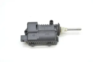 Opel Vectra C Fuel tank cap lock motor 