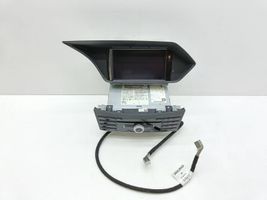 Mercedes-Benz E W212 Unité principale radio / CD / DVD / GPS A2129008404