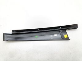 Mercedes-Benz C W204 Rivestimento modanatura del vetro della portiera posteriore A2046900487