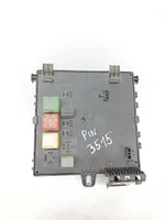 Opel Vectra C Module de fusibles 13205777