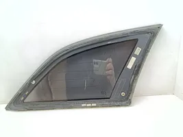 Mercedes-Benz C W204 Fenêtre latérale avant / vitre triangulaire A2046701112