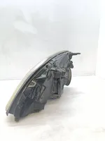 Opel Vectra C Lampa przednia 15588800