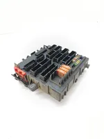 Opel Vectra C Module de fusibles 13189923