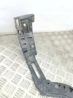 Volkswagen PASSAT B7 Soporte de montaje del parachoques trasero 3AF807394