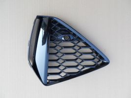 Audi RS6 C8 Grille inférieure de pare-chocs avant 4K8807682