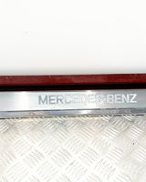 Mercedes-Benz SL R129 Etuoven kynnyksen suojalista A1296800435