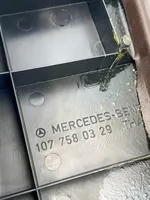 Mercedes-Benz SL R107 Kita išorės detalė A0029831386