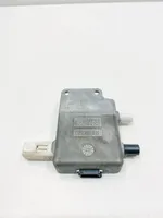 Mercedes-Benz SL R230 Antenos stiprintuvas 2208271842