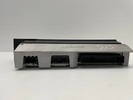 Audi A8 S8 D3 4E Amplificatore 4E0035223G