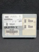 Audi A8 S8 D3 4E Console centrale, commande de multimédia l'unité principale 4E0035593A