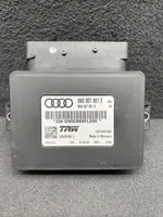 Audi A4 S4 B8 8K Rankinio stabdžio valdymo blokas 8K0907801E