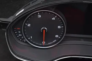Audi A7 S7 4G Compteur de vitesse tableau de bord 4G8920981S