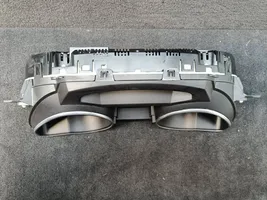 Audi S5 Geschwindigkeitsmesser Cockpit 8T0920981E