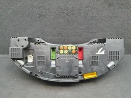 Audi A8 S8 D2 4D Speedometer (instrument cluster) 4D0919033F