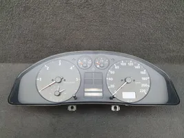 Audi A4 S4 B5 8D Compteur de vitesse tableau de bord 8D0919033A