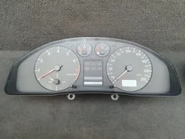 Audi A4 S4 B5 8D Compteur de vitesse tableau de bord 8D0919861C