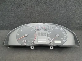 Audi A4 S4 B5 8D Compteur de vitesse tableau de bord 8D0919861F