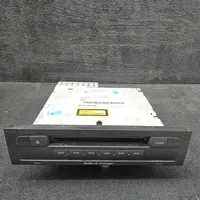 Audi Q7 4L Radio/CD/DVD/GPS-pääyksikkö 4L0035110