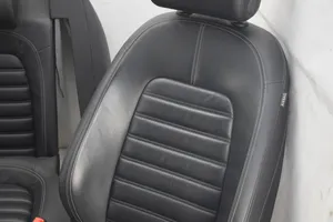 Volkswagen PASSAT CC Juego interior 