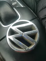 Volkswagen Golf III Mostrina con logo/emblema della casa automobilistica 3A0853601