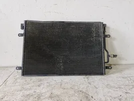 Audi A4 S4 B6 8E 8H Gaisa kondicioniera dzeses radiators 