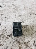 Opel Zafira A Electric window control switch 13363401