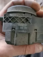 Ford Focus Przycisk / Przełącznik ogrzewania szyby przedniej / czołowej 98AG19A945BF