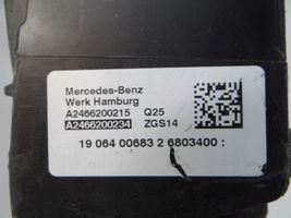 Mercedes-Benz A W176 Radiateur panneau supérieur d'admission d'air a2466200215