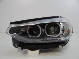 BMW X3 G01 Lampa przednia 8739647