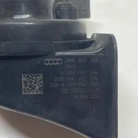 Audi Q7 4M Horn signal 4M0951221