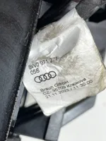 Audi A4 S4 B9 8W Välijäähdyttimen ilmanohjauksen ilmakanava 8W0807663