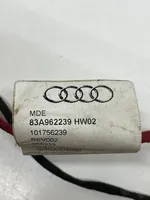 Audi RS Q3 Czujnik otwarcia pokrywy bagażnika 83A962239