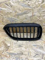 BMW 5 G30 G31 Kühlergrill 7473702