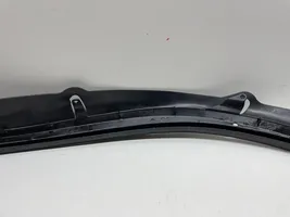 Porsche Macan Rivestimento sotto il faro/fanale 95B941323D